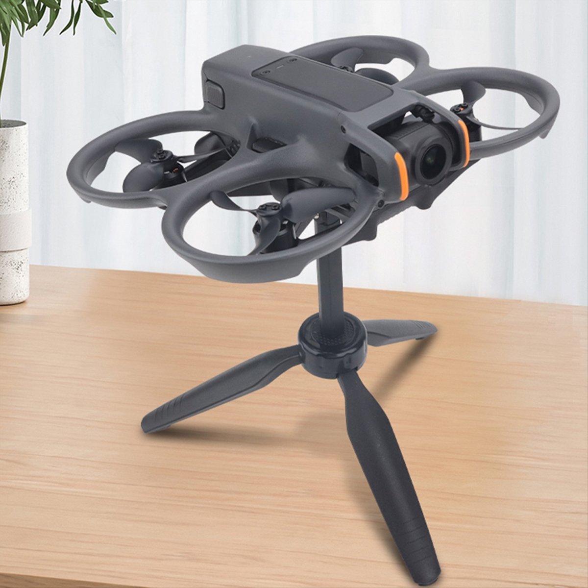 アバタ 2 ドローン デスクトップ ディスプレイ スタンド  - Drone & Rc Plane Maker Durgapur West Bengal のレビューと価格